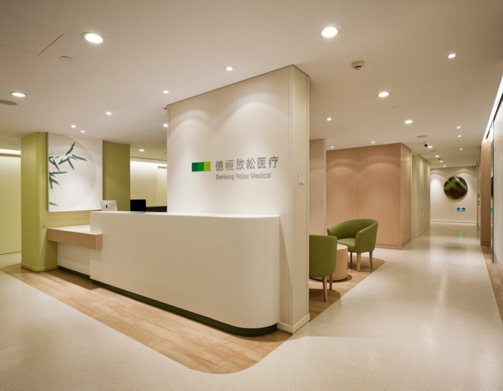 49 physio clinic interior designs for references